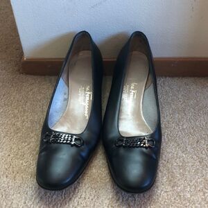 Salvatore Ferragamo Blk Heels